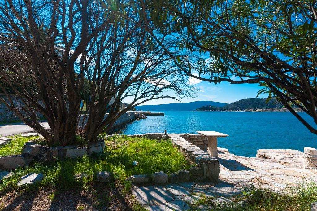 Apartments Vucinovic Tivat Habitación foto